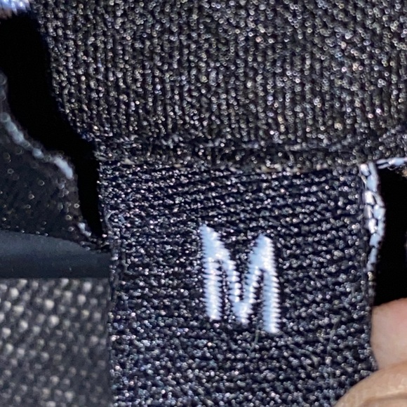 Harley-Davidson size M Charcoal Denim Snap front Shirt. HD skull design on back - Picture 4 of 12